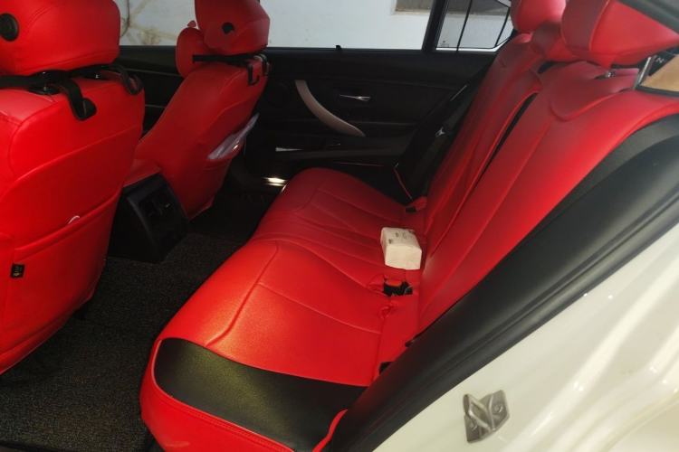 Used BMW 3 Series 2014 320Li Fashion Model Left Rear Seat