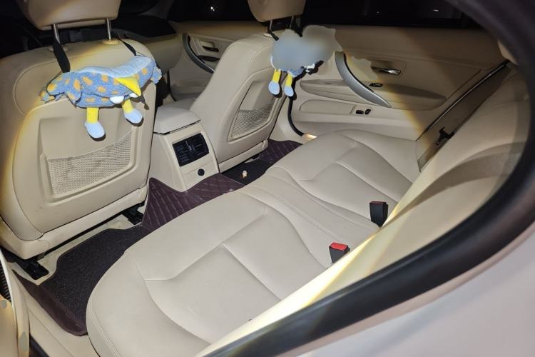 Used BMW 3 Series 2014 320Li Fashion Model Left Rear Seat
