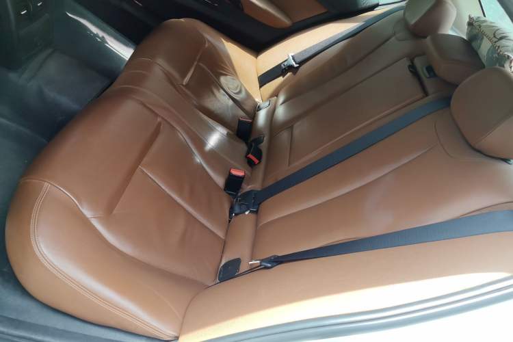 Used BMW 3 Series 2014 328Li Luxury Design Package Left Rear Seat