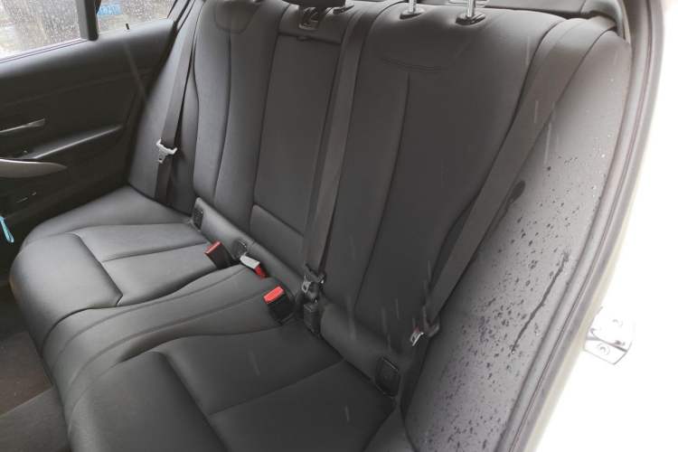 Used BMW 3 Series 2014 320Li Fashion Model Left Rear Seat