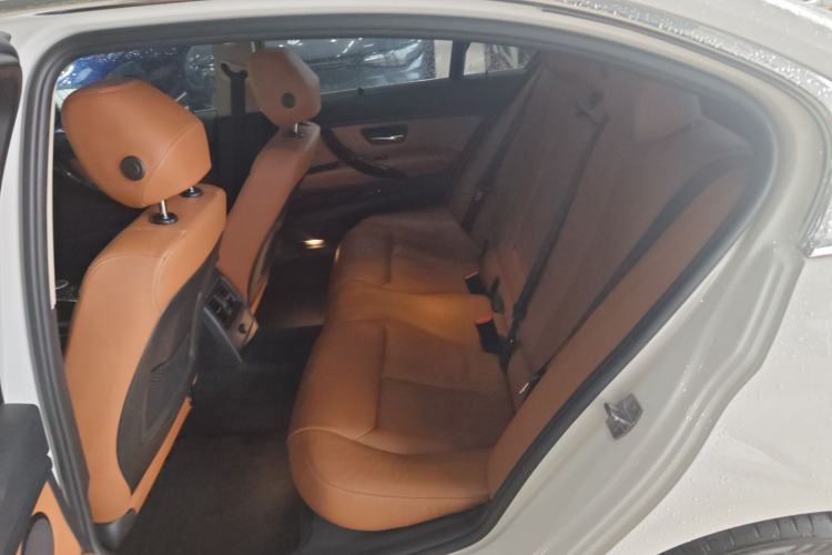 Used BMW 3 Series 2014 320Li Luxury Design Package Left Rear Seat