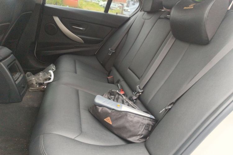 Used BMW 3 Series 2014 320i Active Edition Left Rear Seat