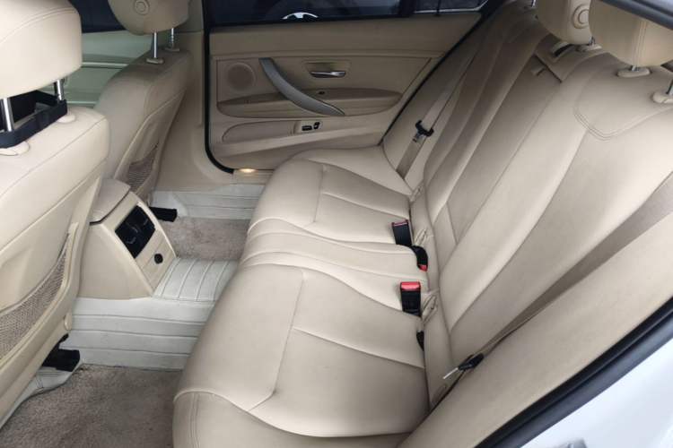 Used BMW 3 Series 2014 320Li Fashion Model Left Rear Seat