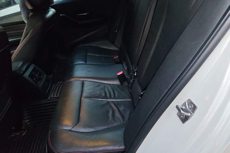 Used BMW 3 Series 2014 328i Sport Design Package Left Rear Seat