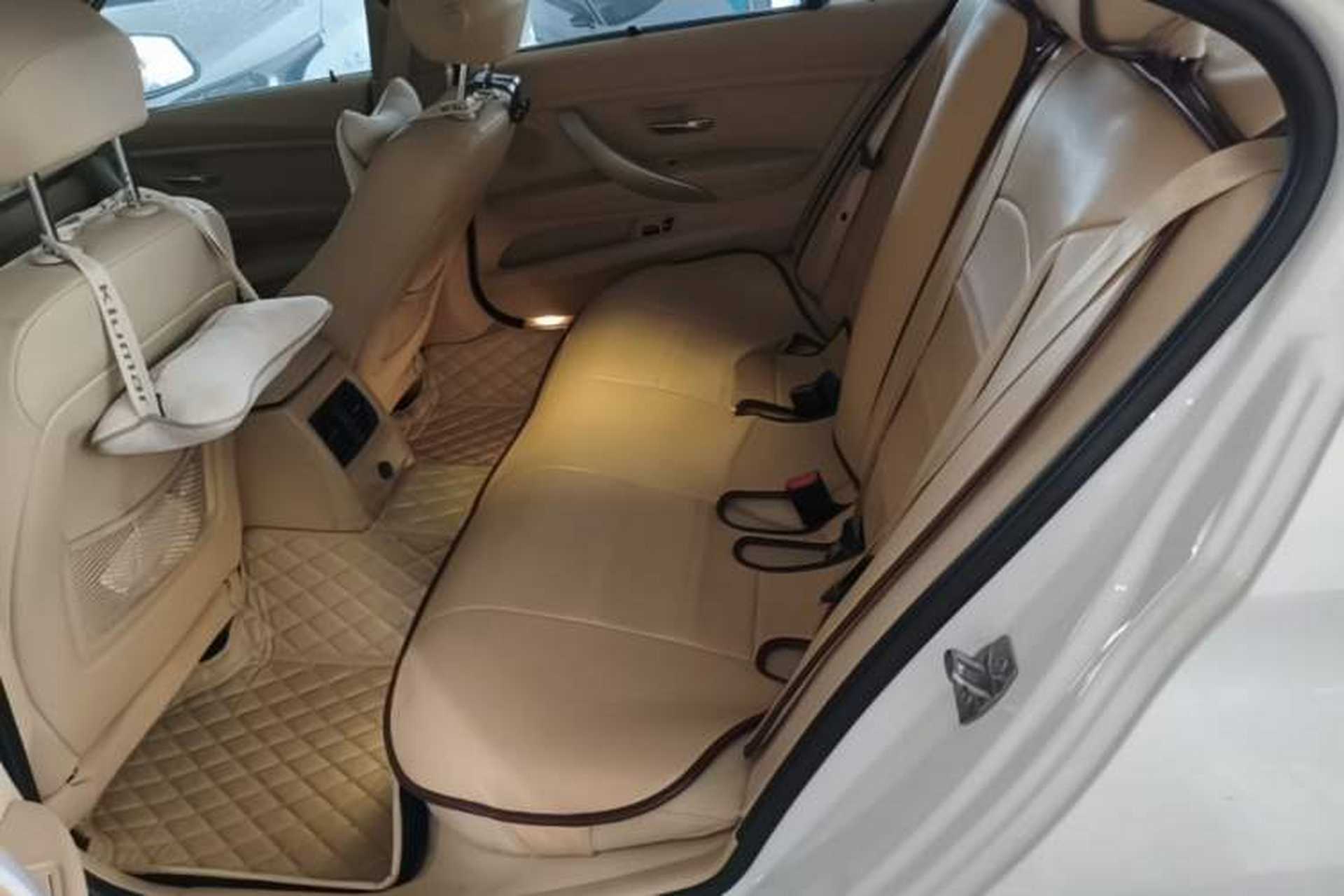 Used BMW 3 Series 2014 320Li Fashion Model Left Rear Seat