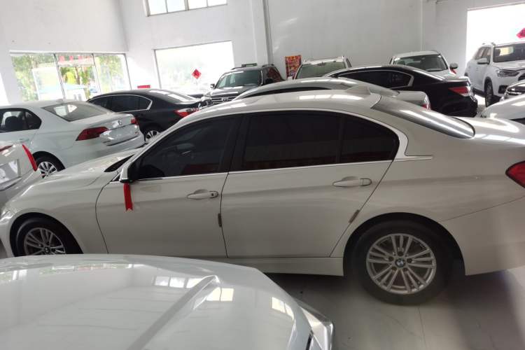 Used BMW 3 Series 2014 320Li Fashion Model Left Side