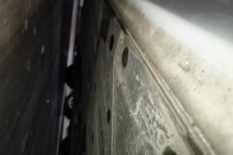 Used BMW 3 Series 2014 320i Sport Edition Left Side Sill