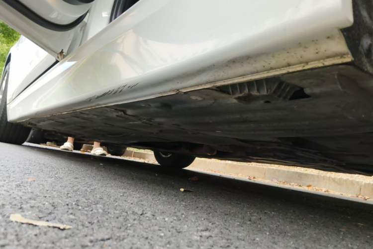 Used BMW 3 Series 2014 320Li Fashion Model Left Side Sill