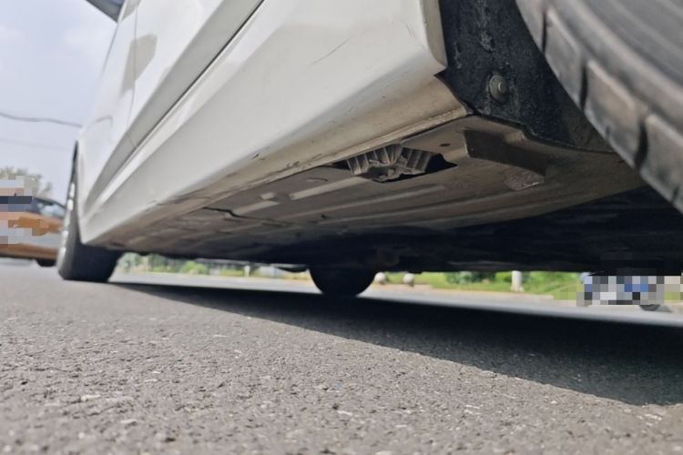 Used BMW 3 Series 2014 320Li Fashion Model Left Side Sill