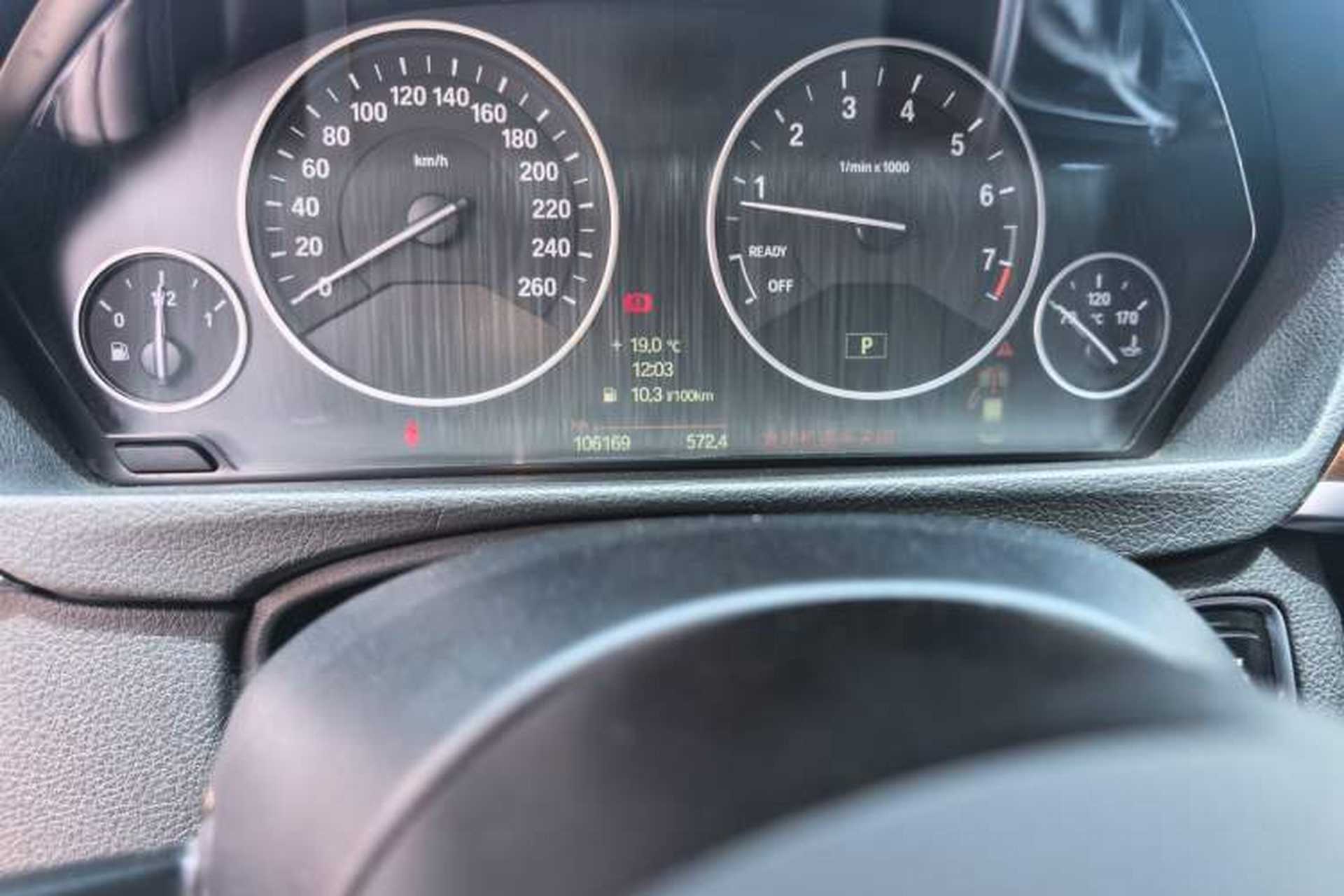 Used BMW 3 Series 2014 328Li xDrive Luxury Design Package Odometer Close Up