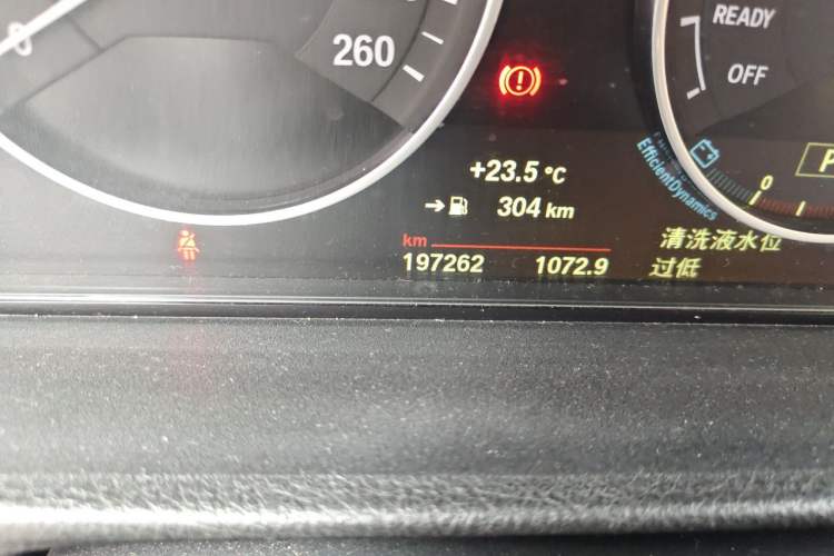 Used BMW 3 Series 2014 328Li xDrive Fashion Design Package Odometer Close Up