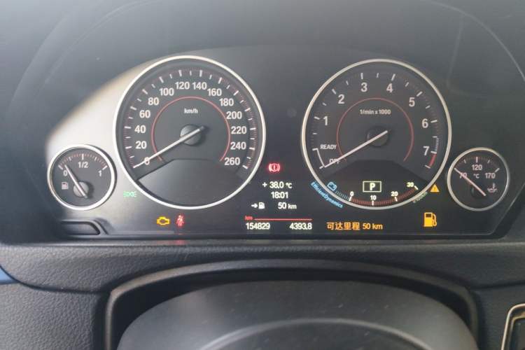 Used BMW 3 Series 2014 328i M Sport Edition Odometer Close Up
