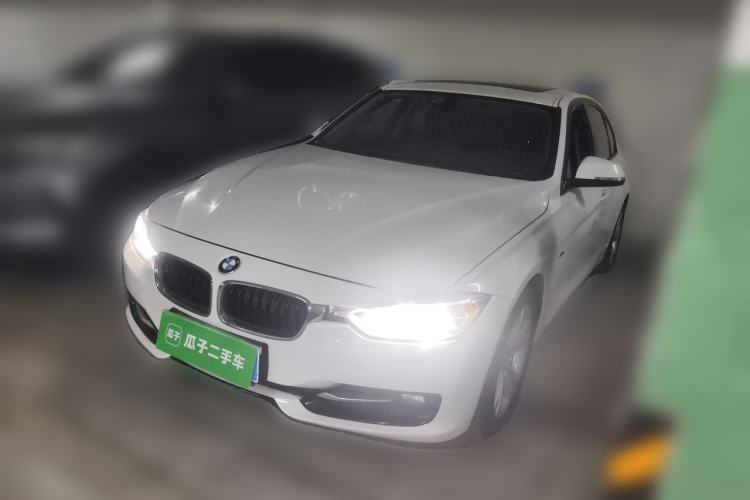 Used BMW 3 Series 2014 320i Sport Design Package Guazi used car, China used car export, Used car for sale, Used BMW cars, Cheapest cars for sale