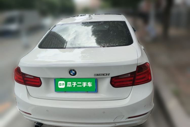 Used BMW 3 Series 2014 320i Sport Edition Rear