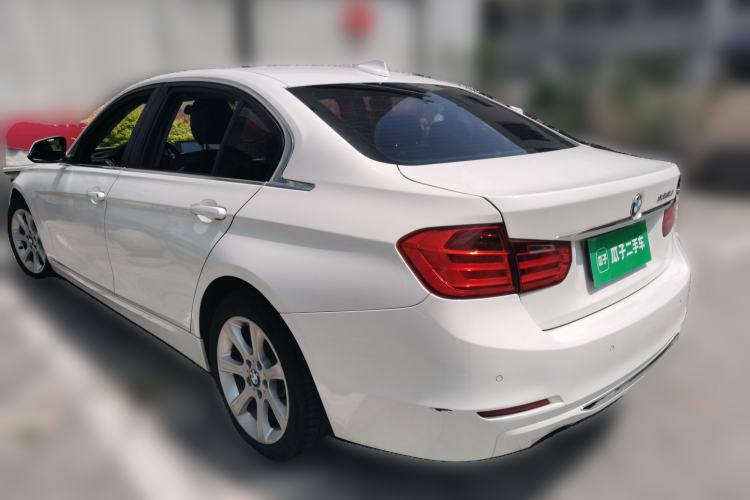 Used BMW 3 Series 2014 328Li Fashion Model Rear Left 45 Deg