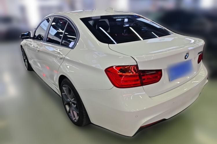 Used BMW 3 Series 2014 320i Sport Edition Rear Left 45 Deg