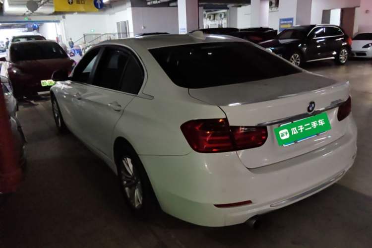 Used BMW 3 Series 2014 320Li Fashion Model Rear Left 45 Deg