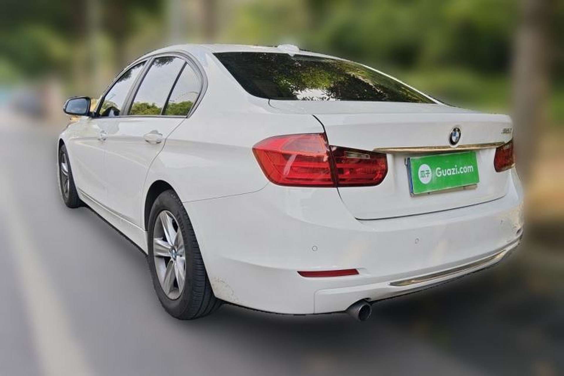 Used BMW 3 Series 2014 320i Sport Edition Rear Left 45 Deg