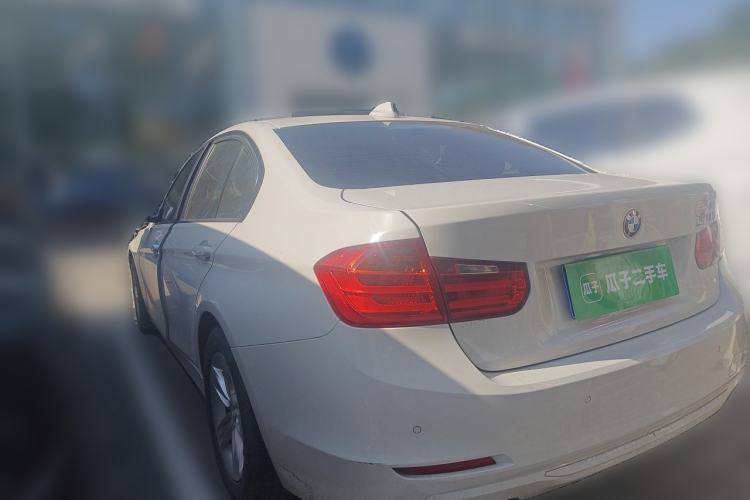 Used BMW 3 Series 2014 320i Sport Edition Rear Left 45 Deg