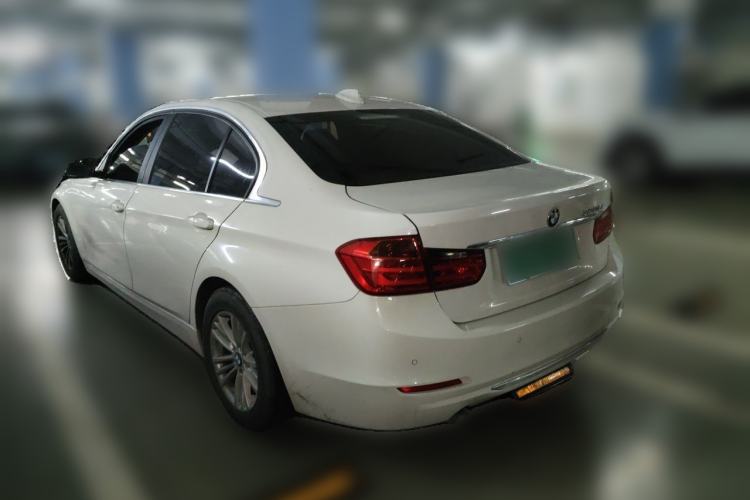 Used BMW 3 Series 2014 320Li Fashion Model Rear Left 45 Deg