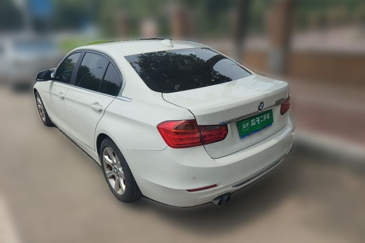 Used BMW 3 Series 2014 328Li Fashion Model Rear Left 45 Deg