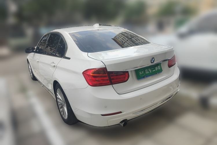 Used BMW 3 Series 2014 320Li Luxury Design Package Rear Left 45 Deg