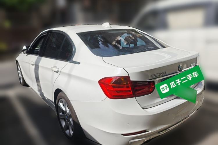 Used BMW 3 Series 2014 328Li Fashion Model Rear Left 45 Deg