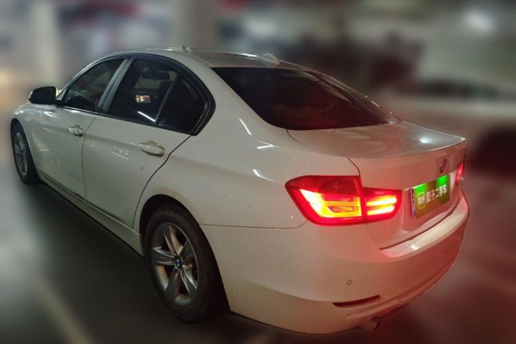 Used BMW 3 Series 2014 320i Sport Edition Rear Left 45 Deg
