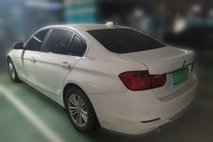 Used BMW 3 Series 2014 320Li Fashion Model Rear Left 45 Deg
