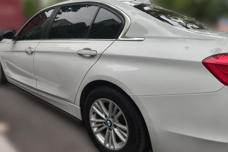 Used BMW 3 Series 2014 320Li Fashion Model Rear Left 45 Deg