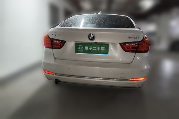 Used BMW 3 Series 2014 320i Sport Edition Rear