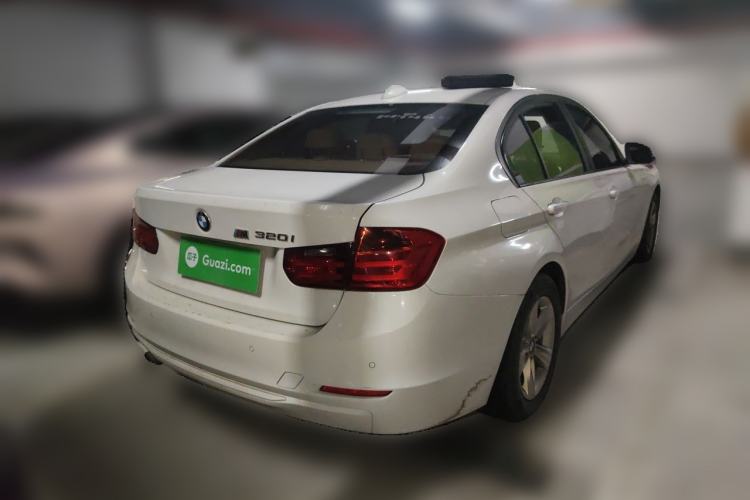 Used BMW 3 Series 2014 320i Sport Edition Rear Right 45 Deg