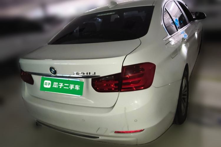 Used BMW 3 Series 2014 320Li Fashion Model Rear Right 45 Deg