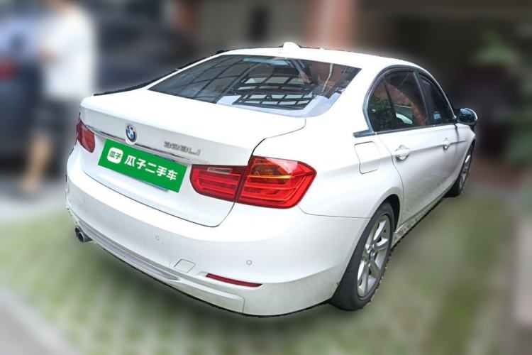 Used BMW 3 Series 2014 328Li Fashion Model Rear Right 45 Deg