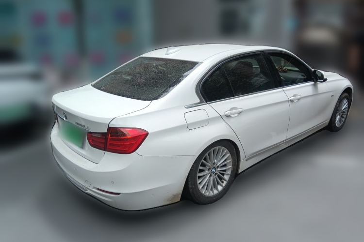 Used BMW 3 Series 2014 320Li Luxury Design Package Rear Right 45 Deg