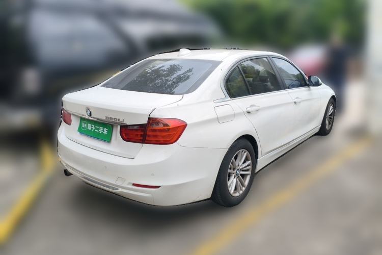 Used BMW 3 Series 2014 320Li Fashion Model Rear Right 45 Deg