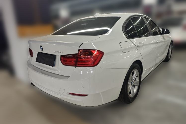 Used BMW 3 Series 2014 320i Sport Edition Rear Right 45 Deg