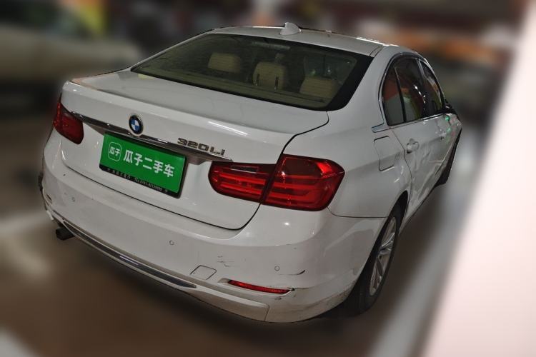 Used BMW 3 Series 2014 320Li Fashion Model Rear Right 45 Deg
