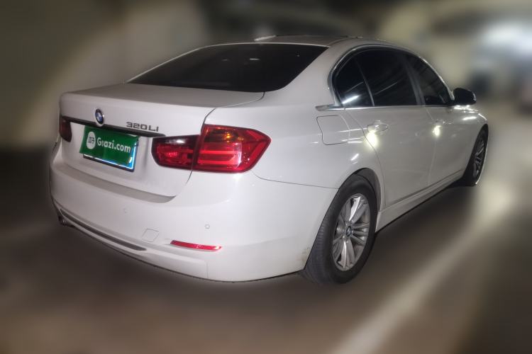 Used BMW 3 Series 2014 320Li Fashion Model Rear Right 45 Deg