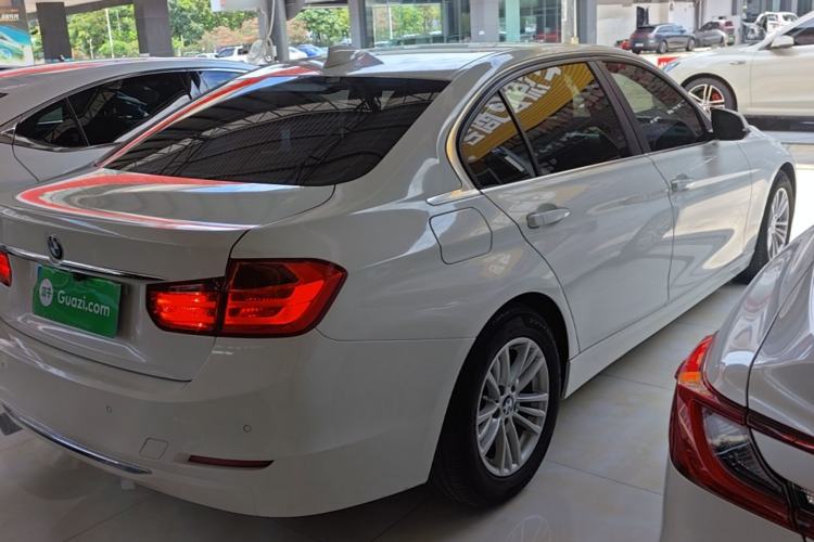 Used BMW 3 Series 2014 320Li Fashion Model Rear Right 45 Deg