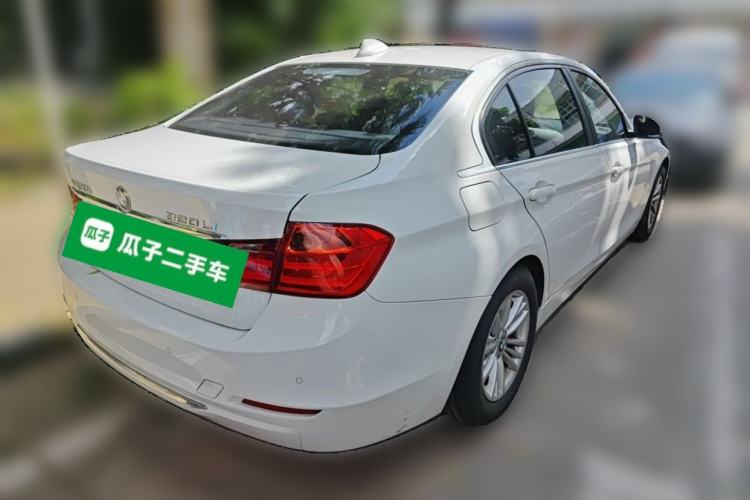 Used BMW 3 Series 2014 320Li Fashion Model Rear Right 45 Deg