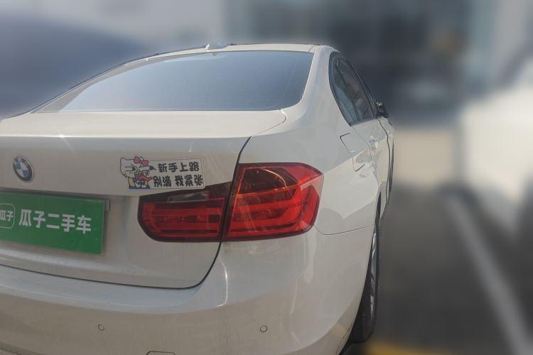 Used BMW 3 Series 2014 320i Sport Edition Rear Right 45 Deg