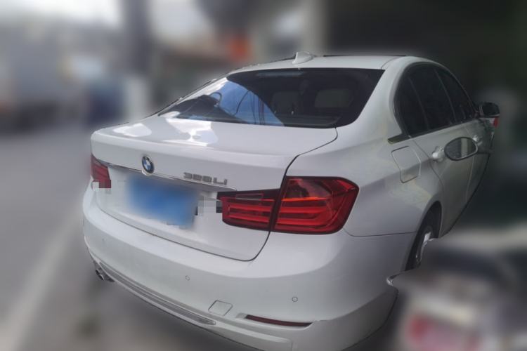 Used BMW 3 Series 2014 328Li Fashion Model Rear Right 45 Deg