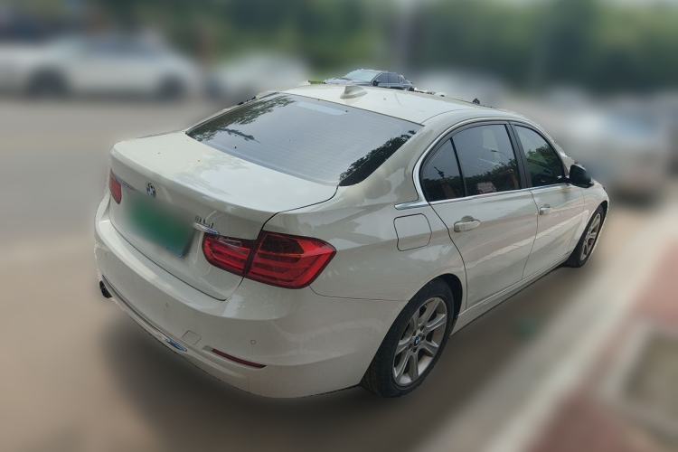 Used BMW 3 Series 2014 328Li Fashion Model Rear Right 45 Deg