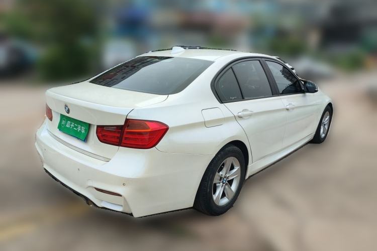 Used BMW 3 Series 2014 320i Sport Edition Rear Right 45 Deg