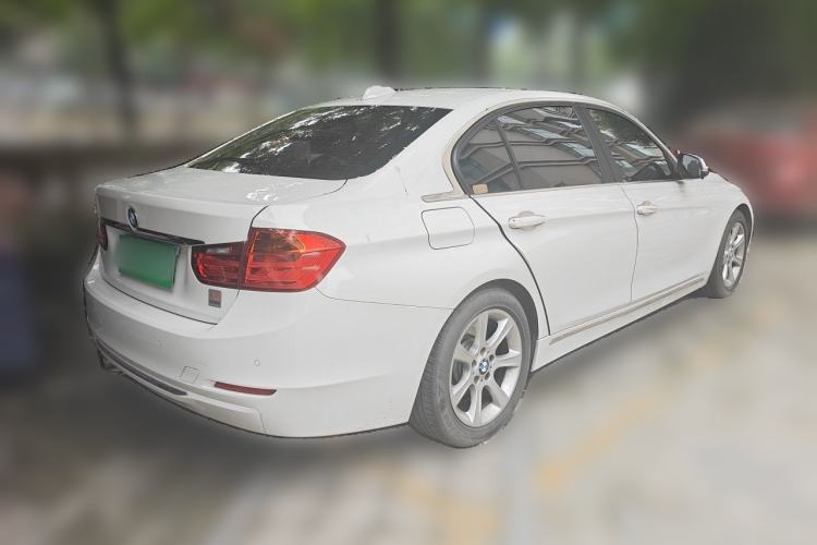 Used BMW 3 Series 2014 328Li Fashion Model Rear Right 45 Deg