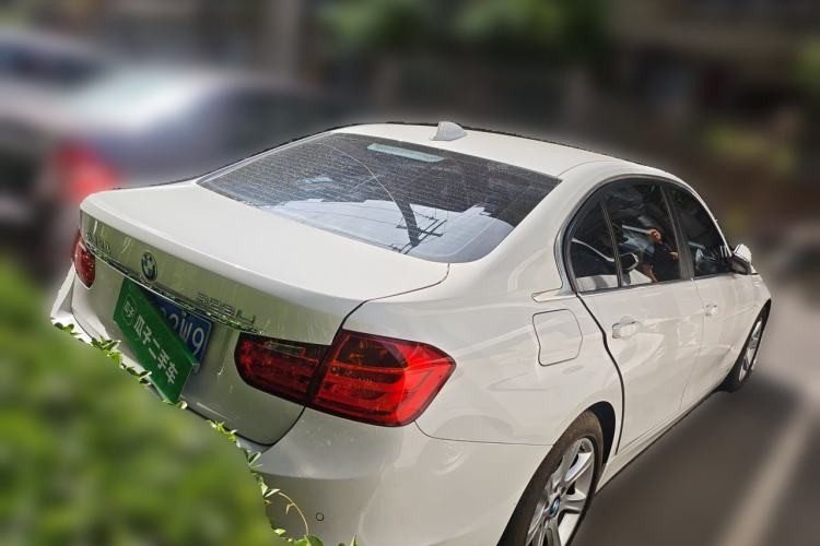 Used BMW 3 Series 2014 328Li Fashion Model Rear Right 45 Deg