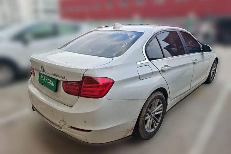 Used BMW 3 Series 2014 320Li Fashion Model Rear Right 45 Deg