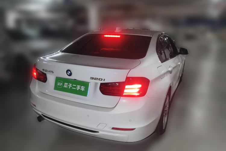 Used BMW 3 Series 2014 320i Sport Design Package Rear Right 45 Deg