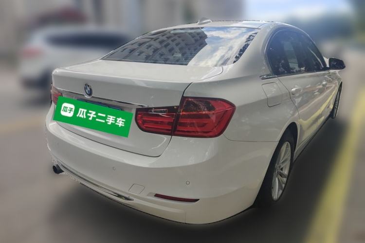 Used BMW 3 Series 2014 320Li Fashion Model Rear Right 45 Deg
